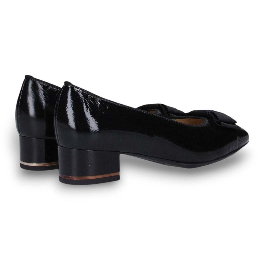Ara Women's Garnet Black Patent Leather