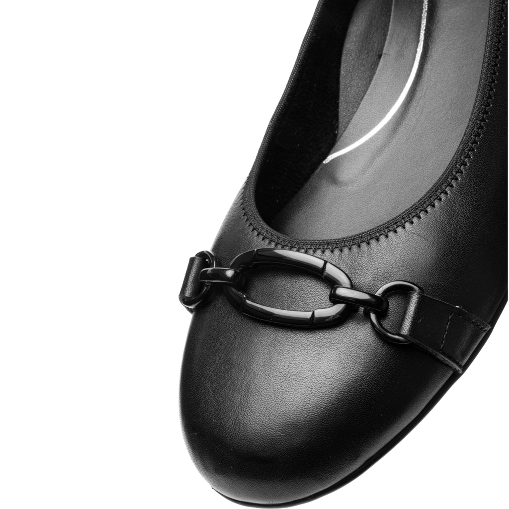 Ara Women's Siene Flat Black Calf Leather