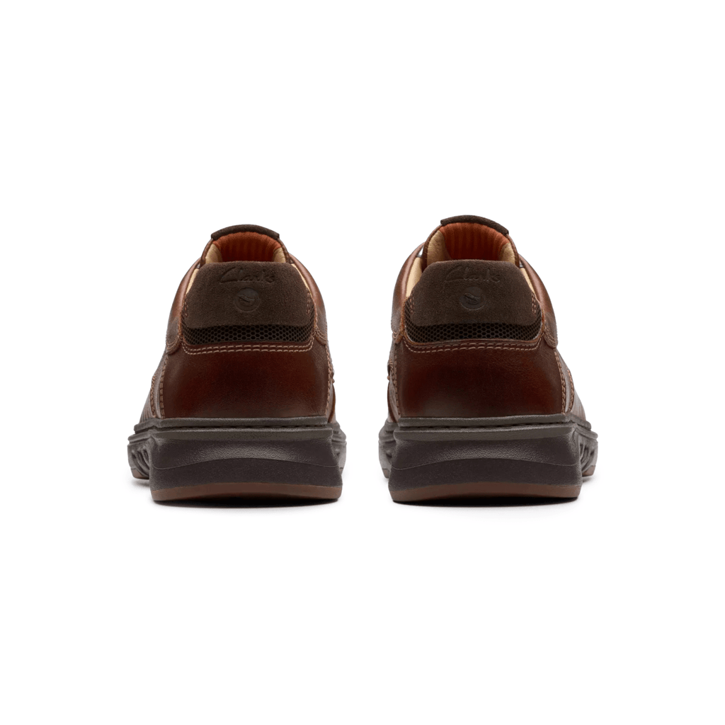 Clarks Men's Un Briley Pace Tan Leather