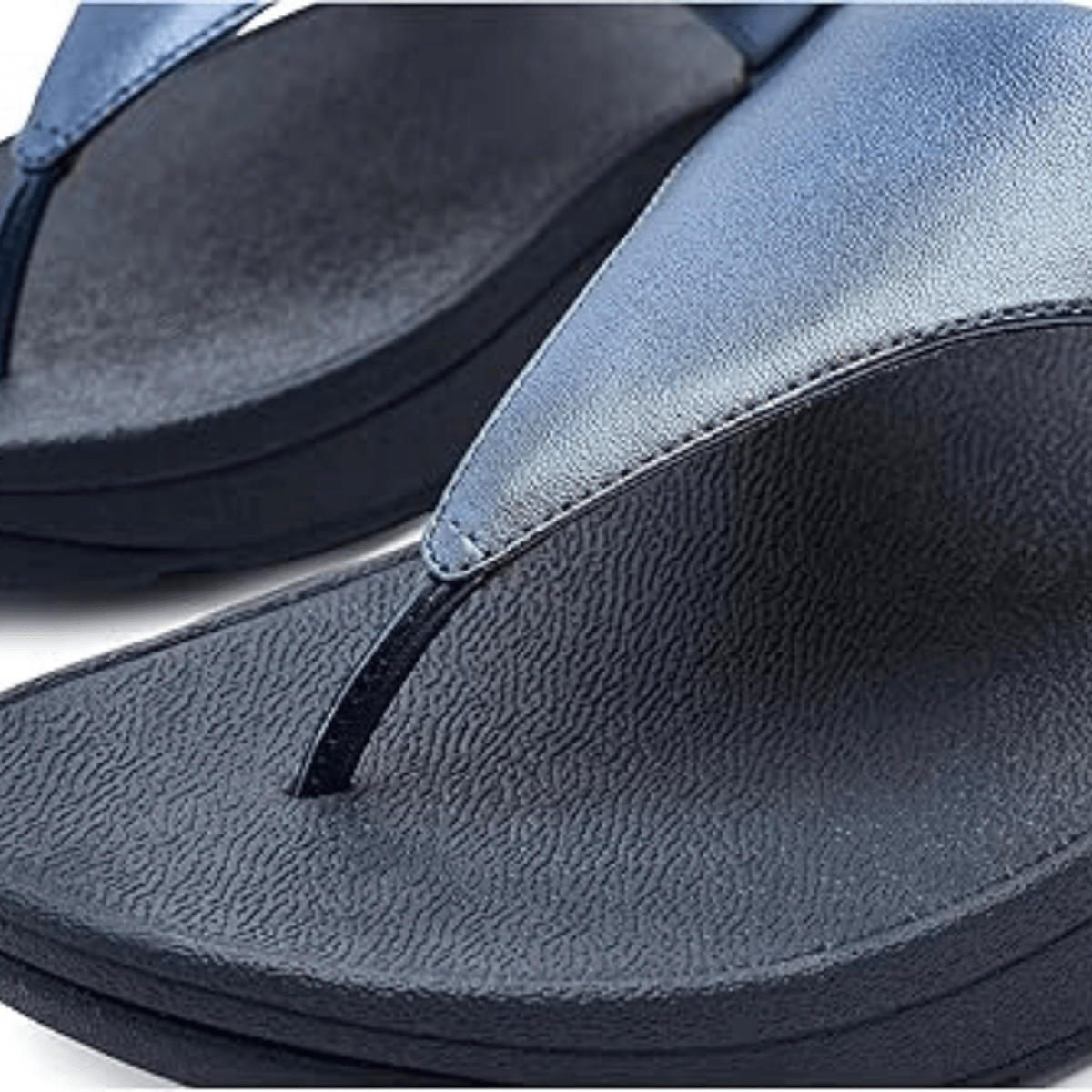 FitFlop Women's Lulu Toe-Post Cosmic Blue Metallic Leather
