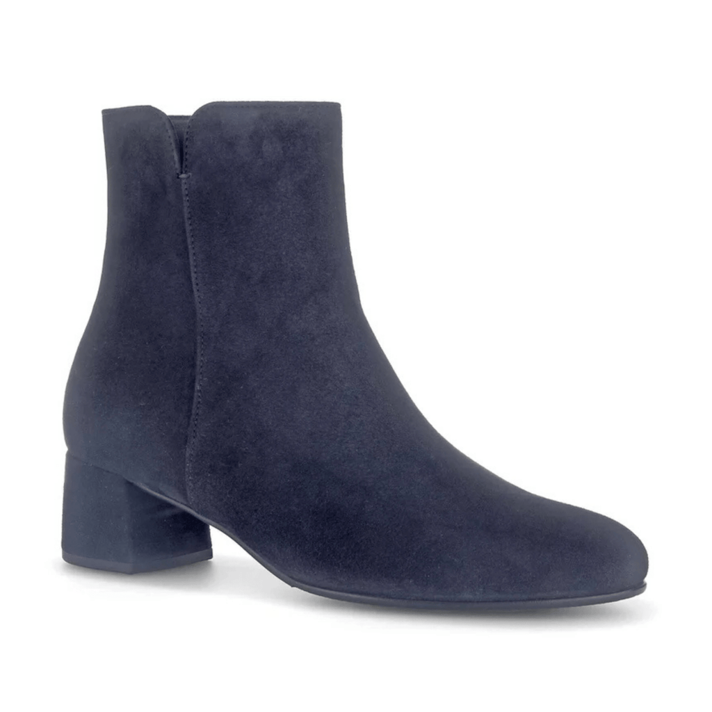 Gabor Women's 75.680.16 Elegant Navy Suede