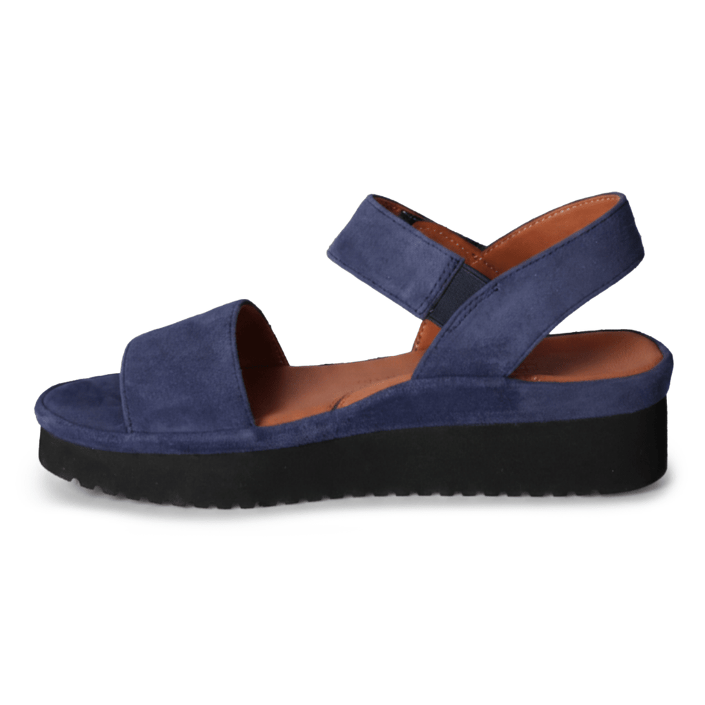 L'Amour Des Pieds Women's Abrilla Navy Kidsuede