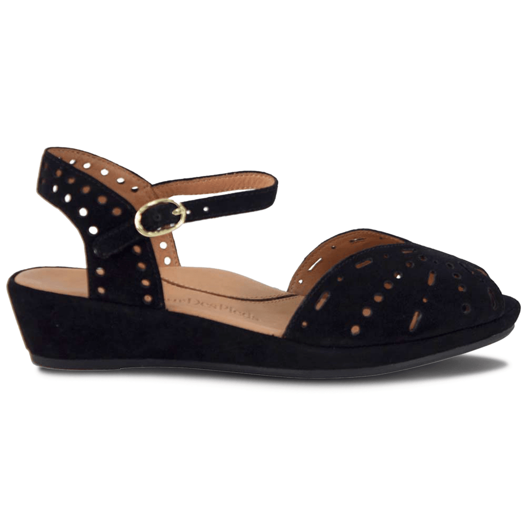 L'Amour Des Pieds Women's Brenn Black Suede