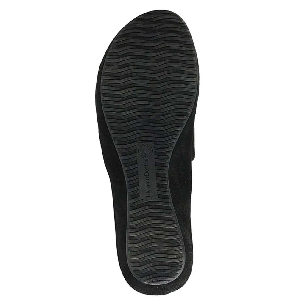 LAmour Des Pieds Women's Catiana Black Suede