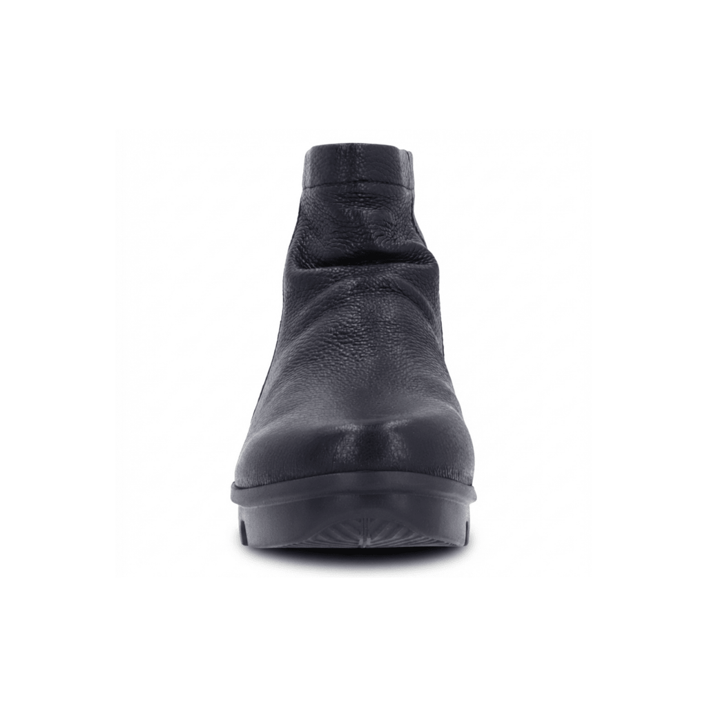 L'Amour Des Pieds Women's Hadirat Black Lamba