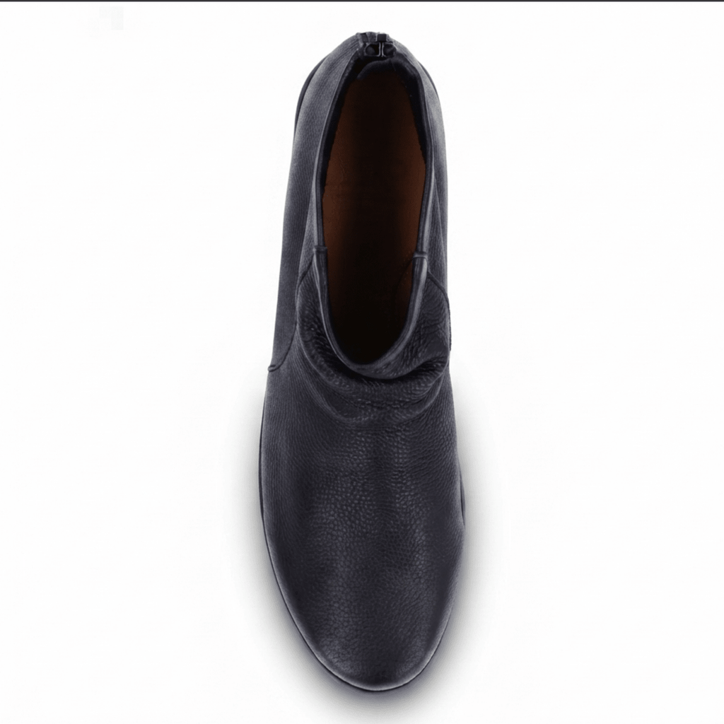 L'Amour Des Pieds Women's Hadirat Black Lamba
