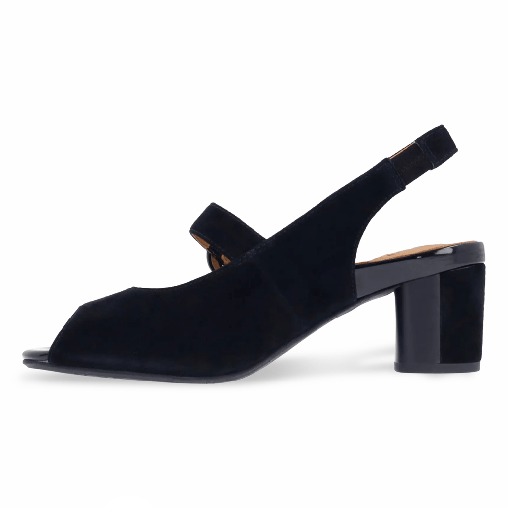 L'Amour Des Pieds Women's Merryn Black Kidsuede