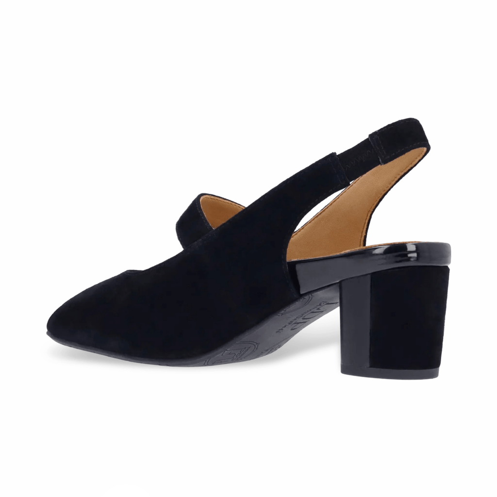 L'Amour Des Pieds Women's Merryn Black Kidsuede