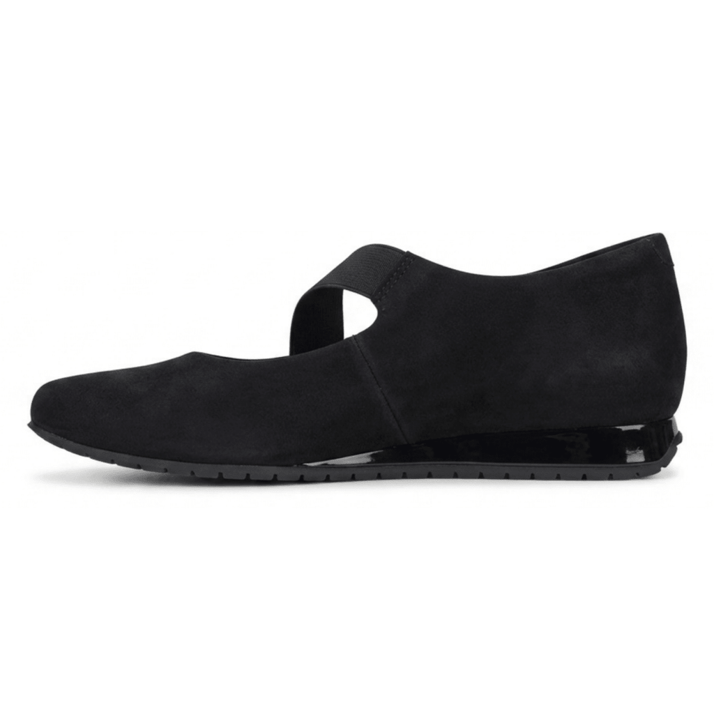 L'Amour Des Pieds Women's Toreli Black Suede