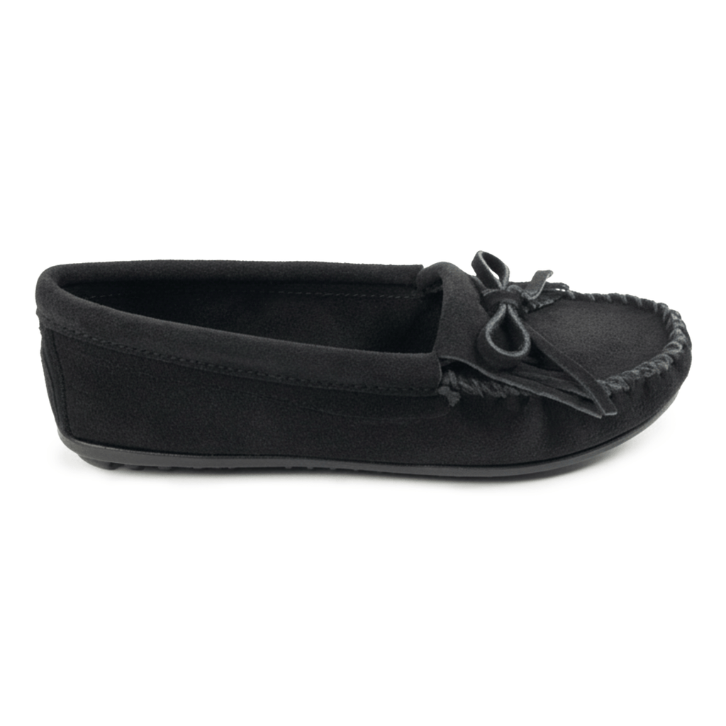 Minnetonka Women's 400 Kilty Hardsole Black Suede