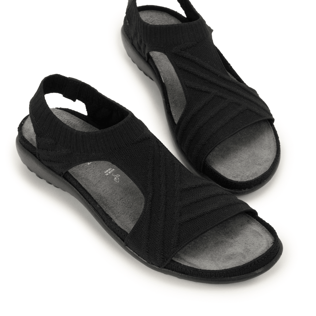 Naot Women's Kawhia Black Knit