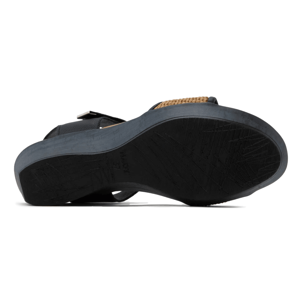 Naot Women's Summer Raffia Soft Black Leather/Gold Brown Raffia