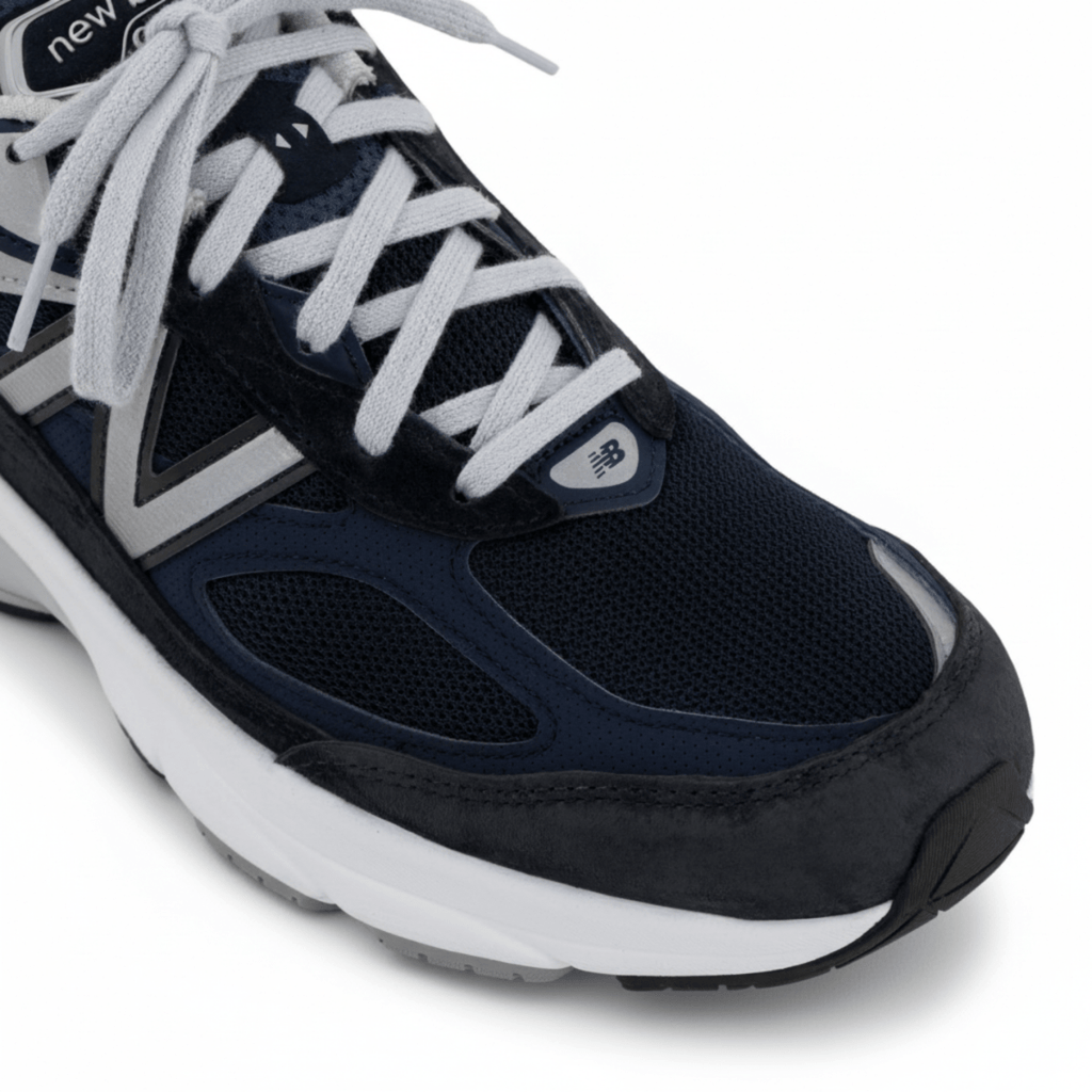 New Balance Women's W990NV6 Navy