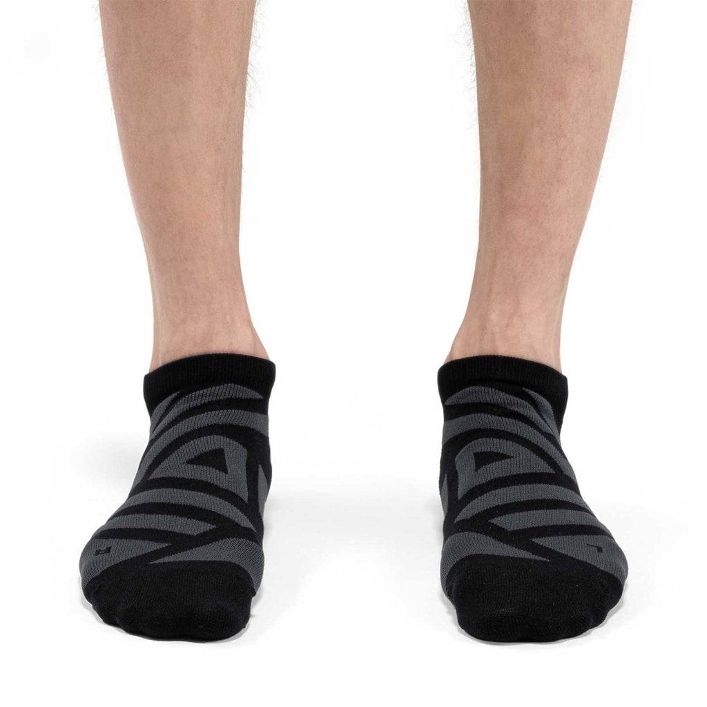 On Running Men's Performance Low Black