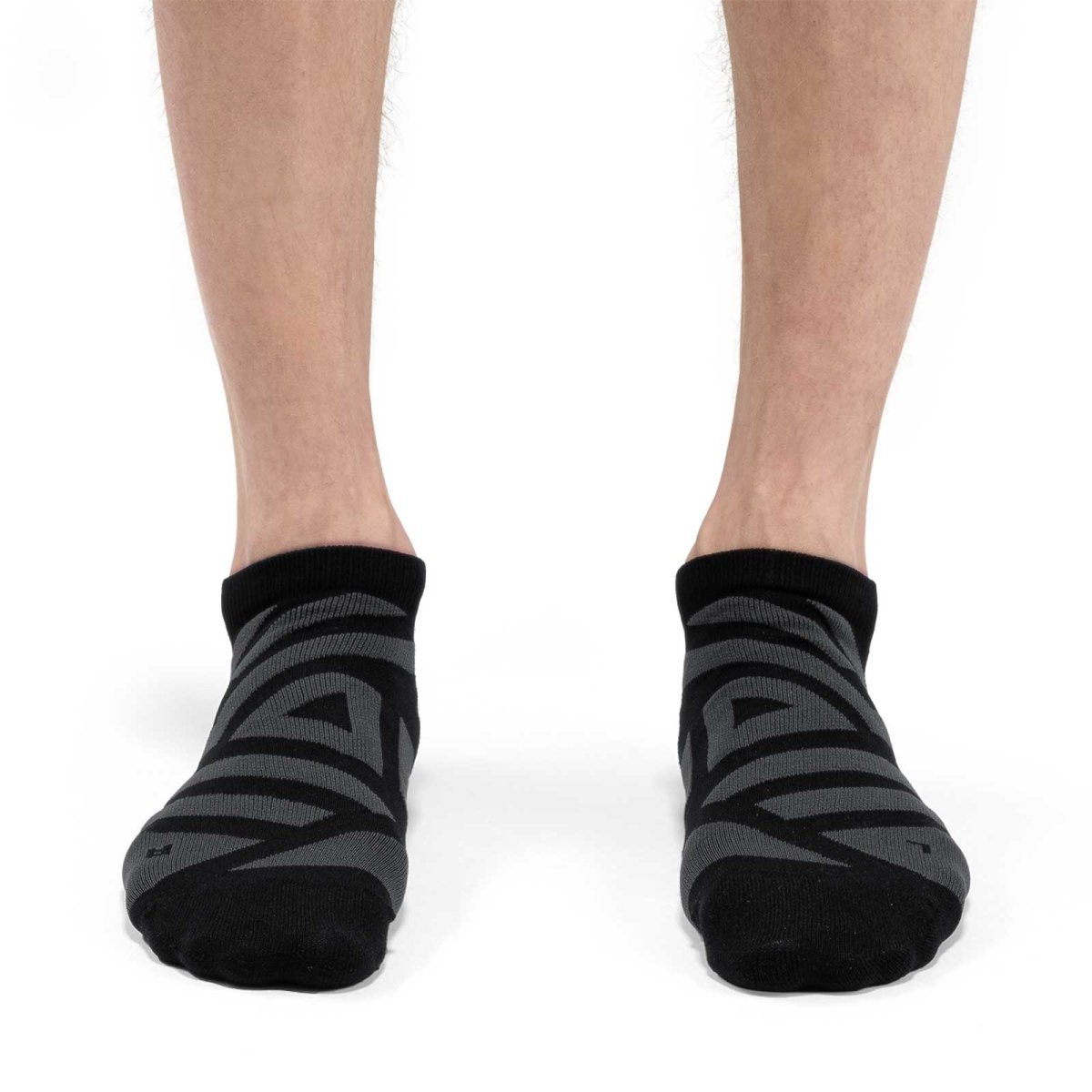 On Running Men's Performance Low Black