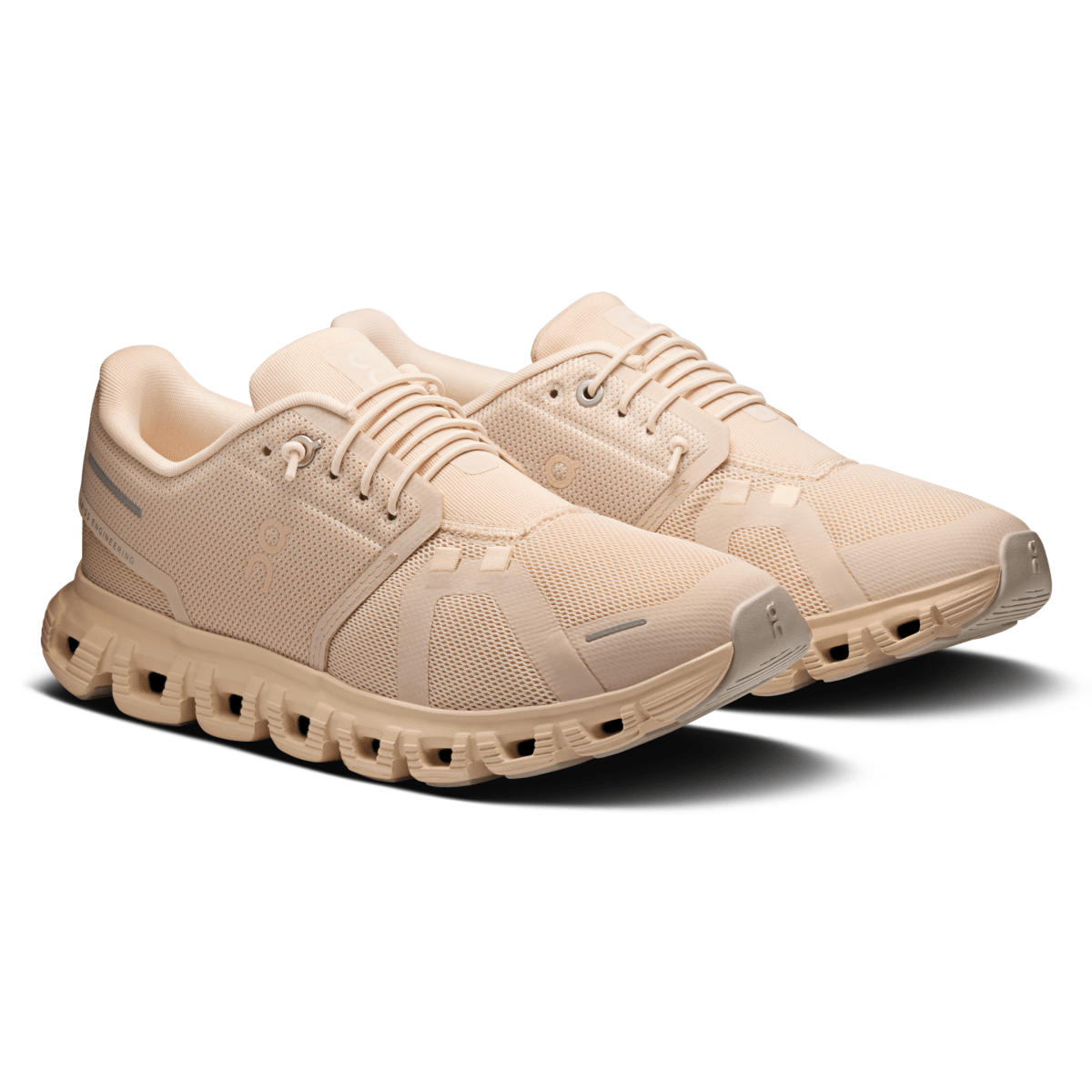 On Running Women's Cloud 6 Pearl/Sandstone