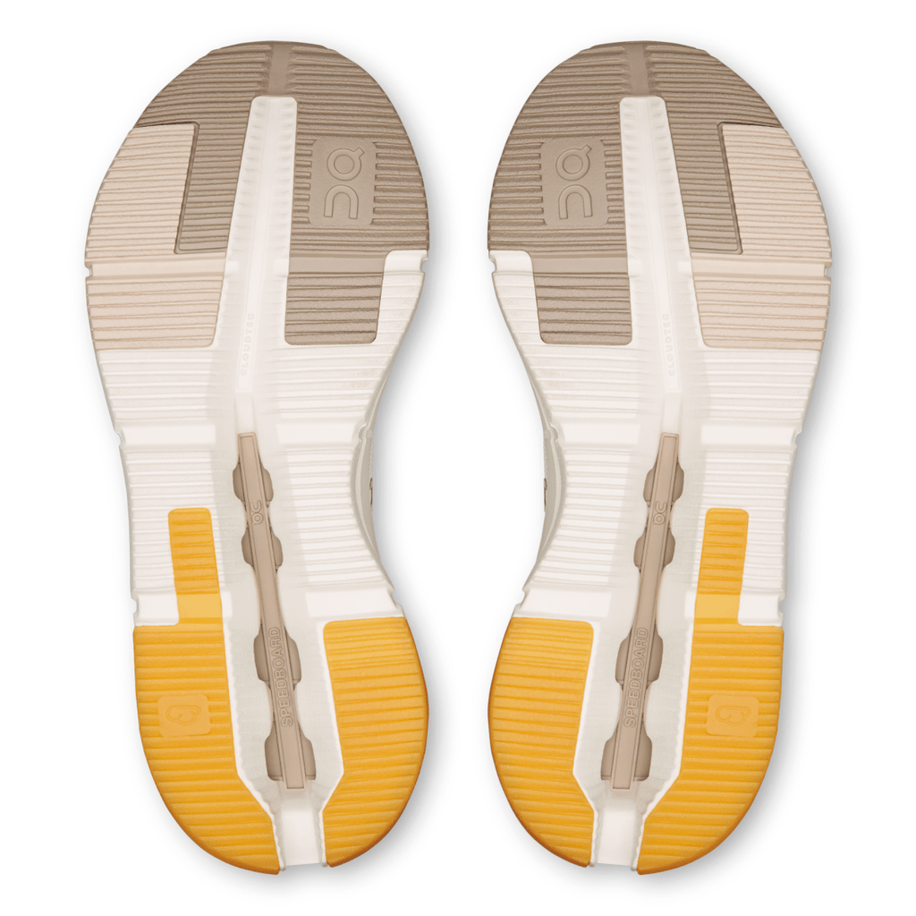 On Running Women's Cloudnova Form 2 Ivory/Desert