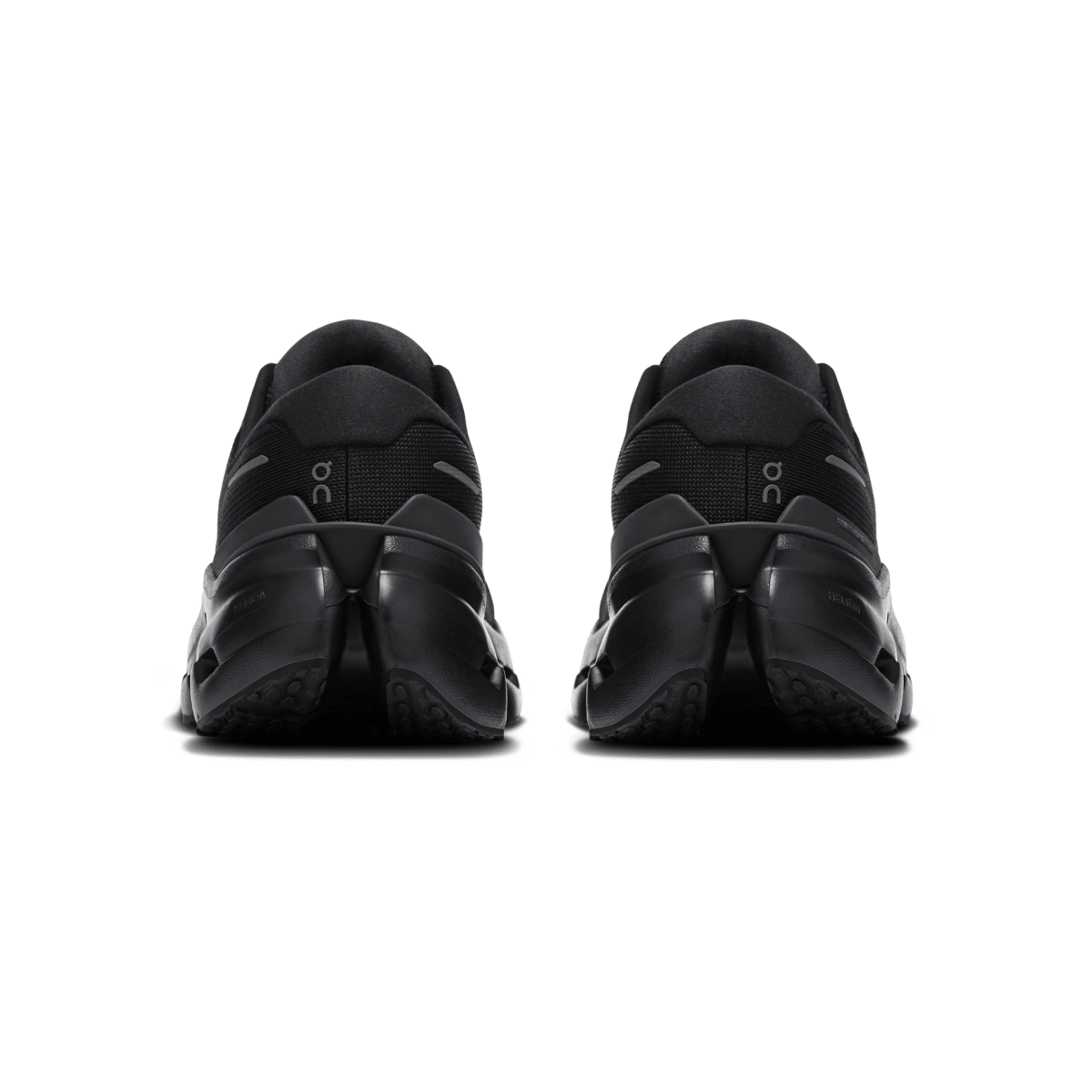 On Running Women's Cloudrunner 3 Black/Black
