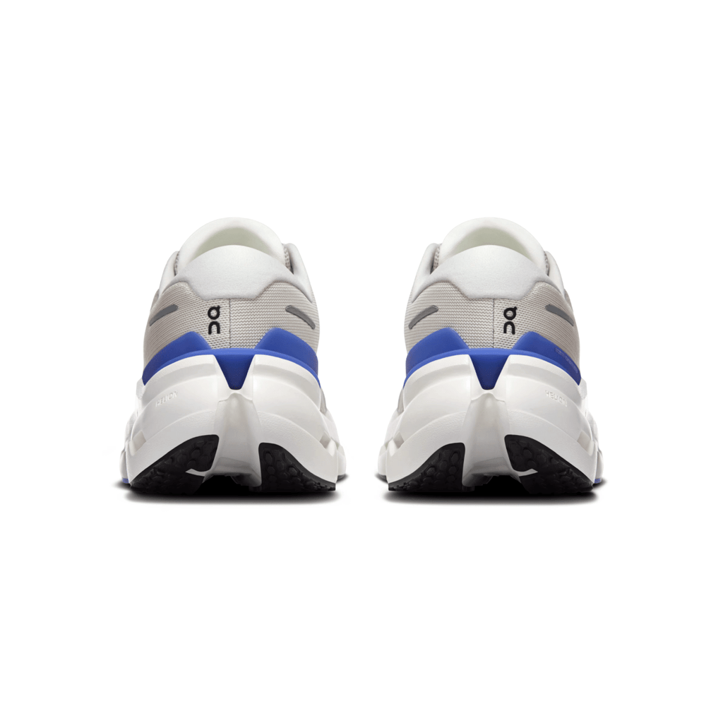 On Running Women's Cloudrunner 3 Pearl/Sailor