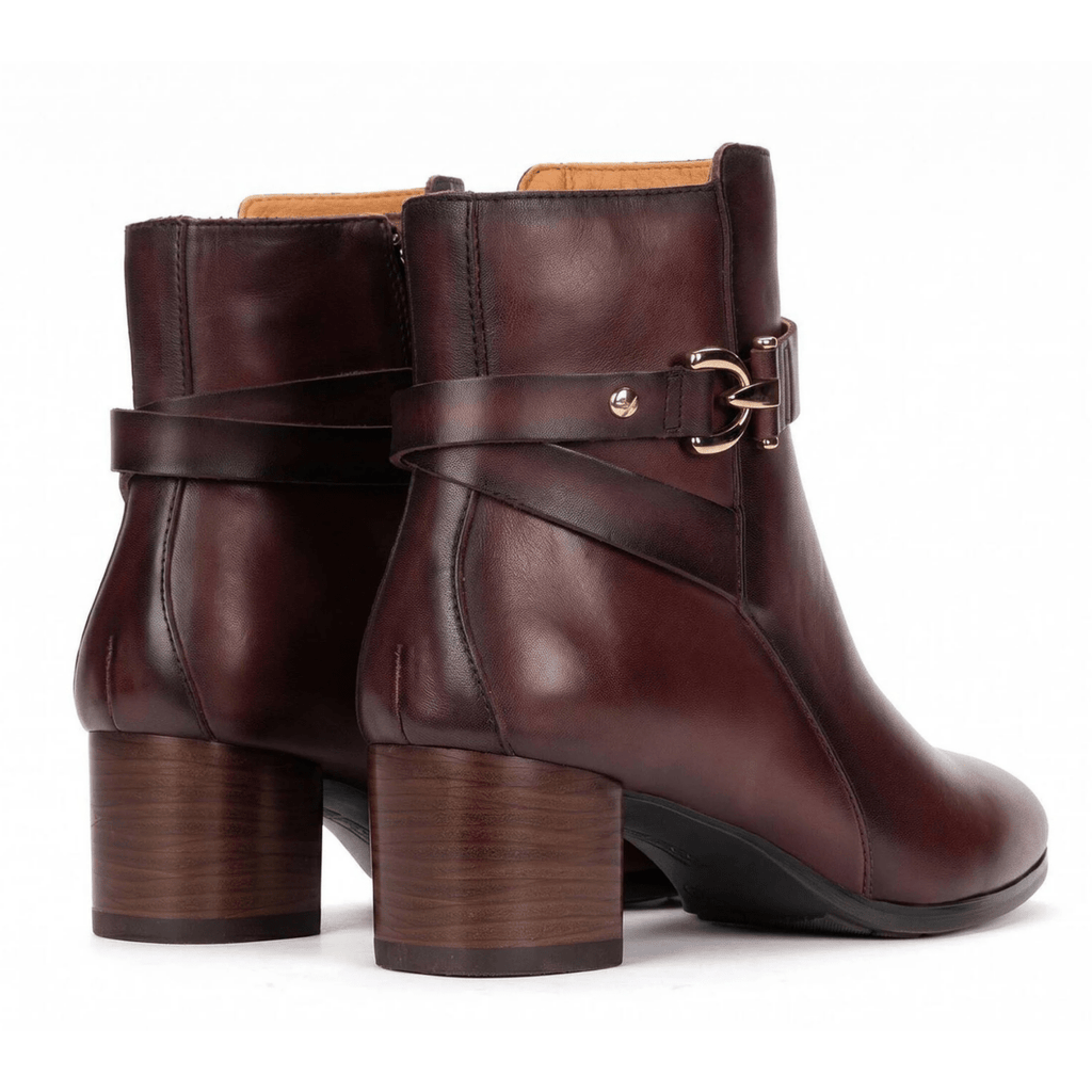 Pikolinos Women's Calafat Garnet Leather