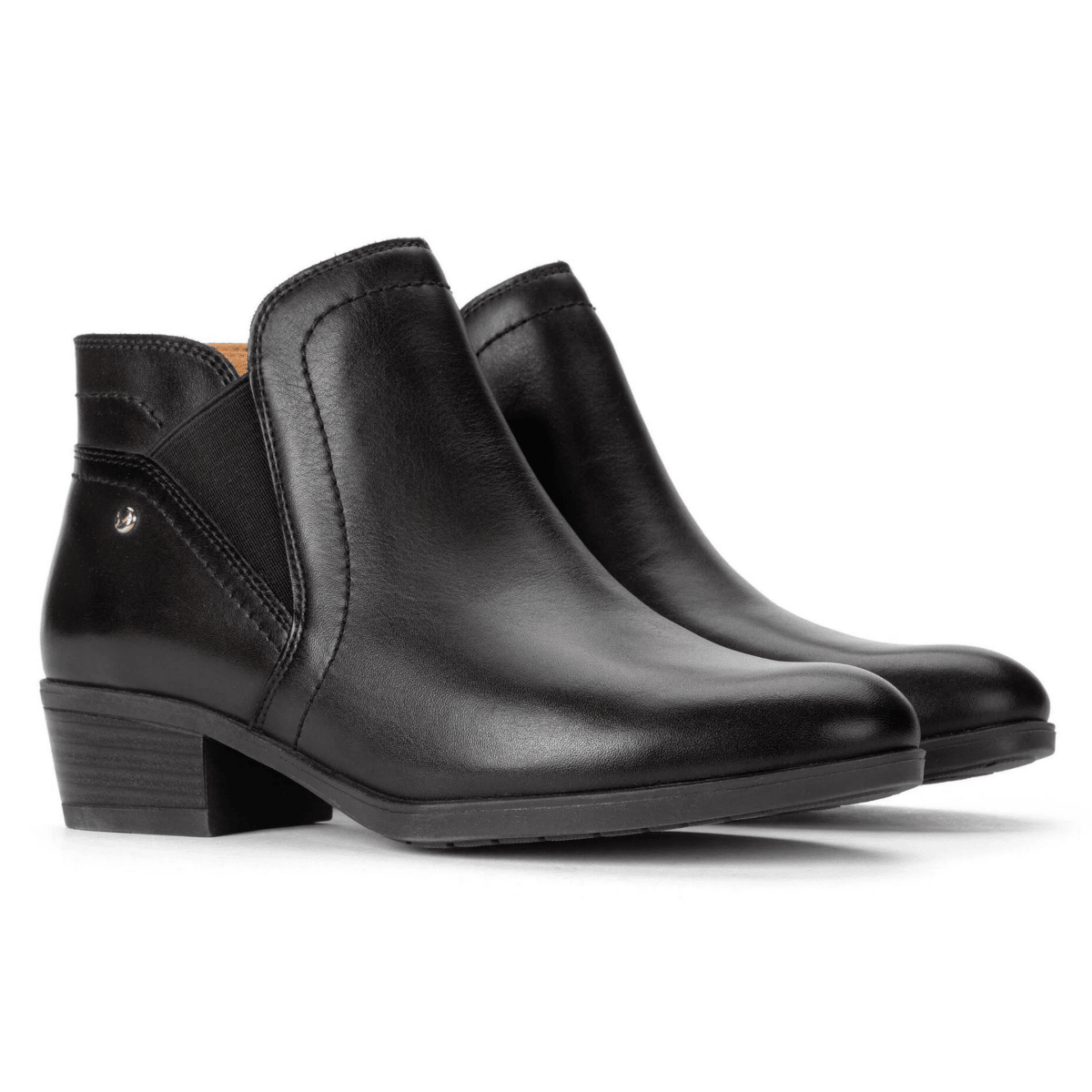 Pikolinos Women's Daroca Black Leather
