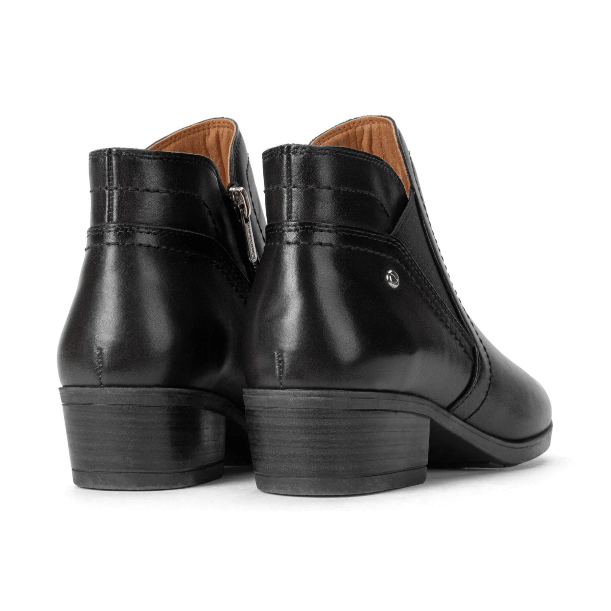 Pikolinos Women's Daroca Black Leather