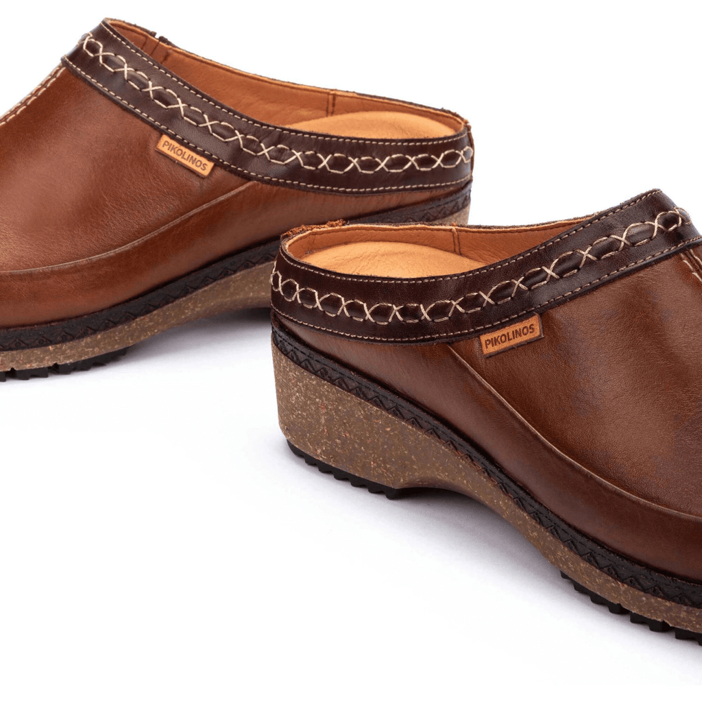 Pikolinos Women's Granada Cuero Leather